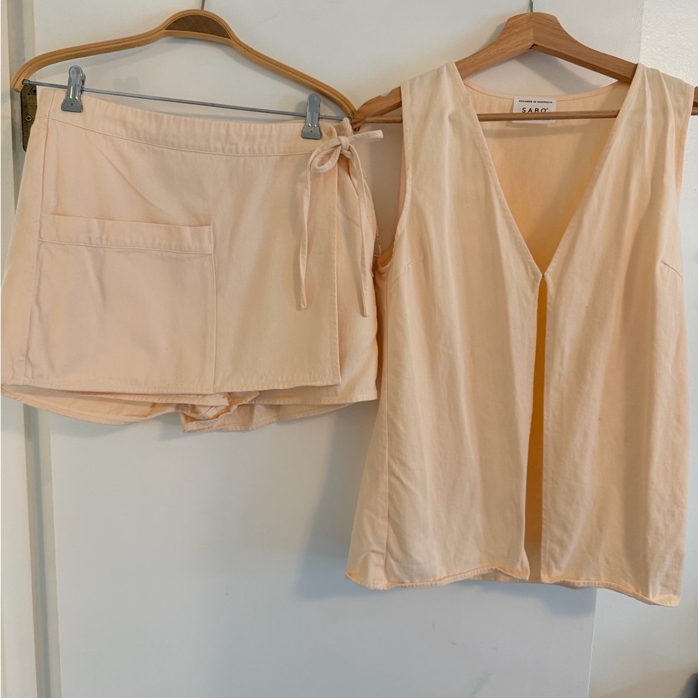Pastel peach sabo skirt set